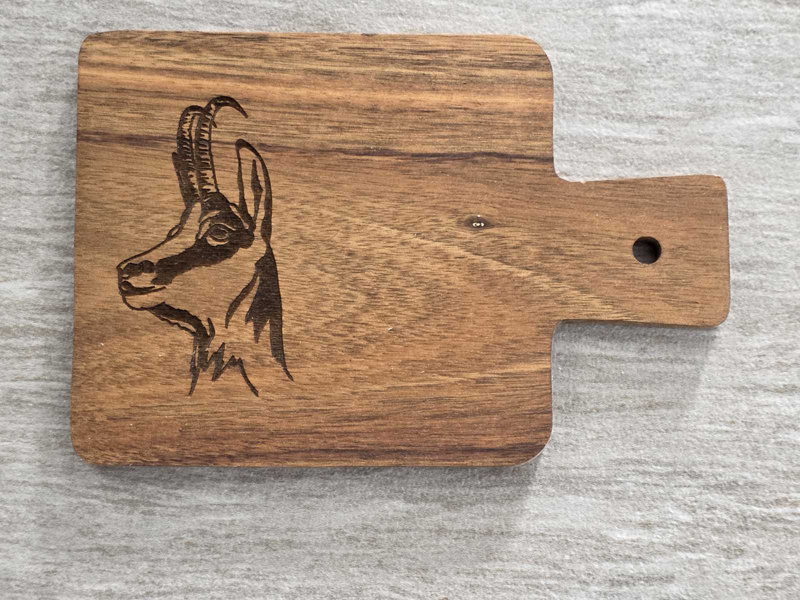 Holzschneidbrett