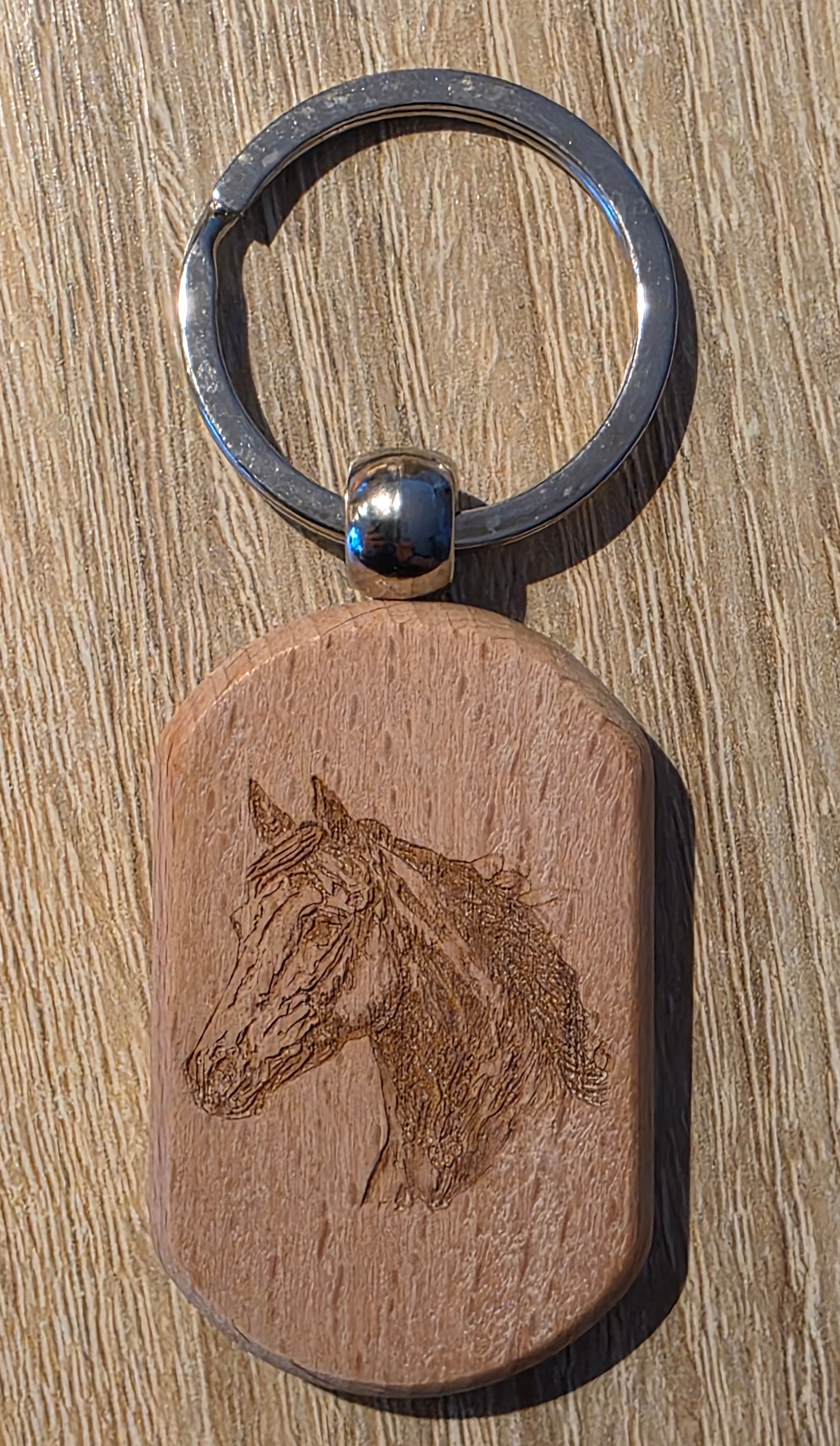 Holzschlüsselanhänger