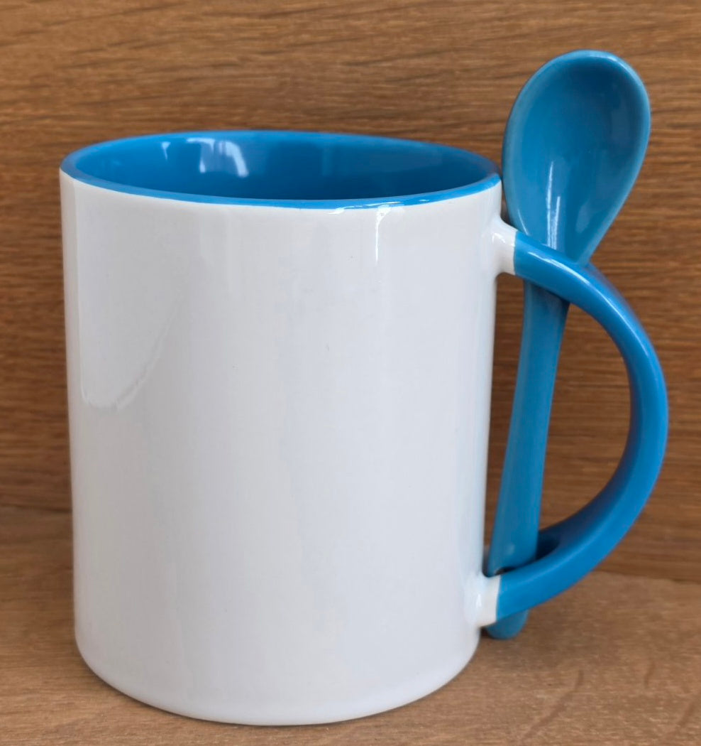 Tasse mit Löffel