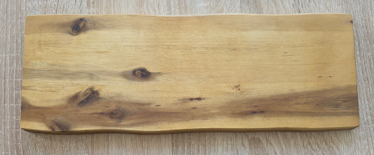 Holzschneidbrett