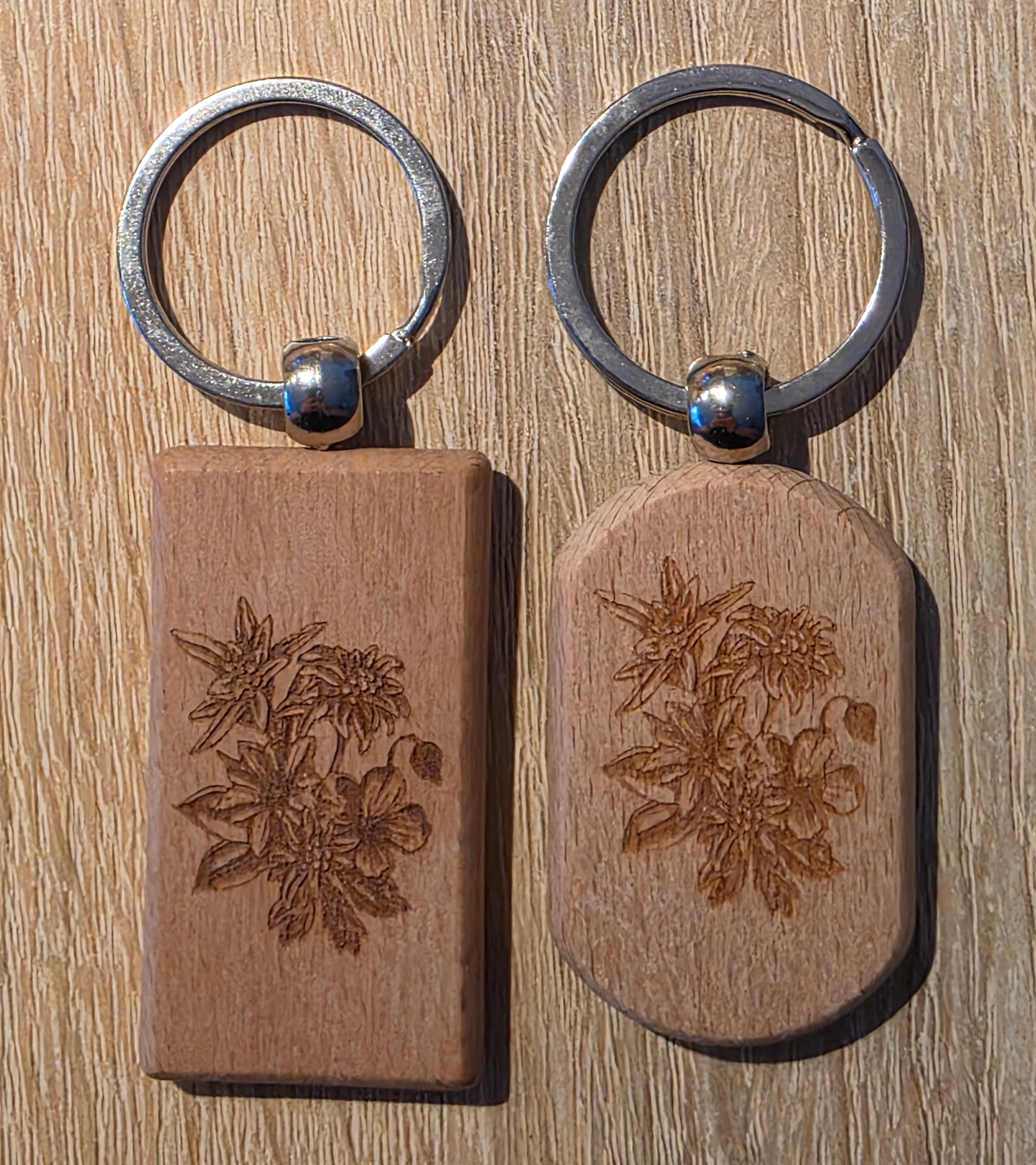 Holzschlüsselanhänger