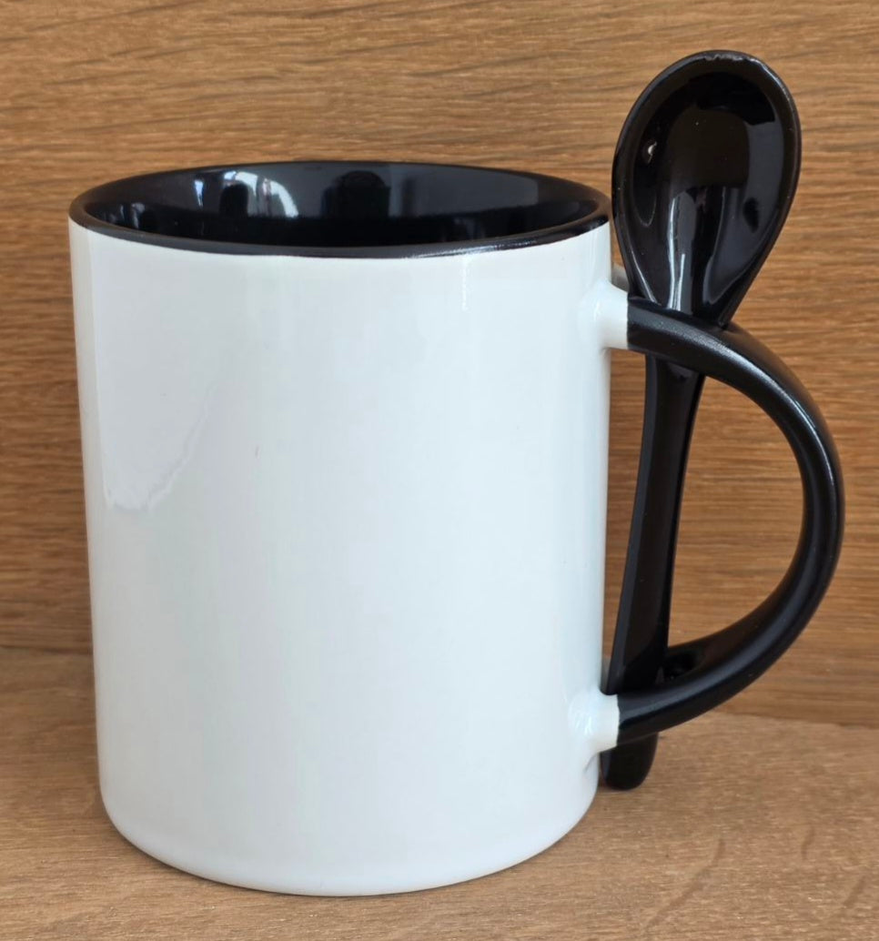 Tasse mit Löffel