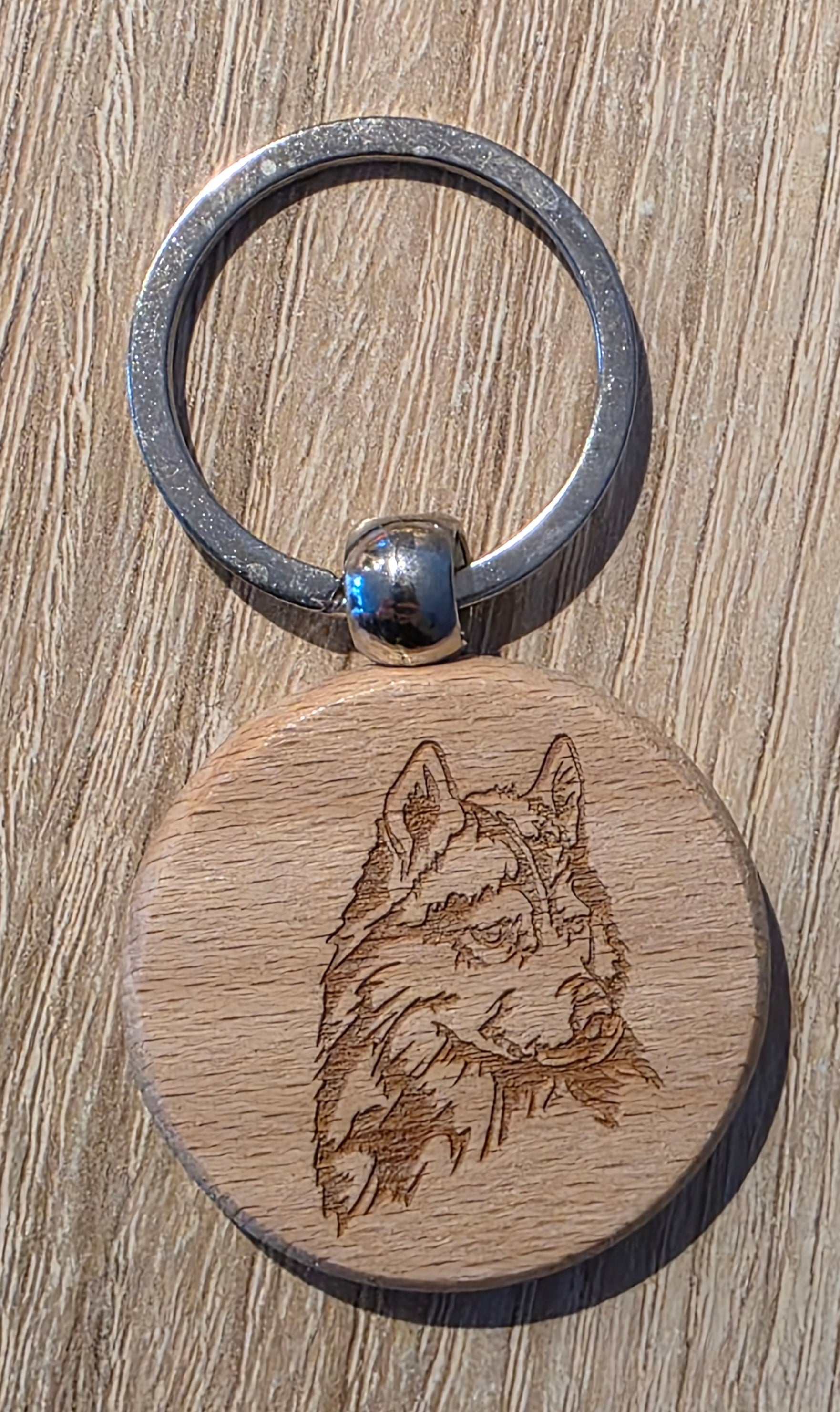 Holzschlüsselanhänger