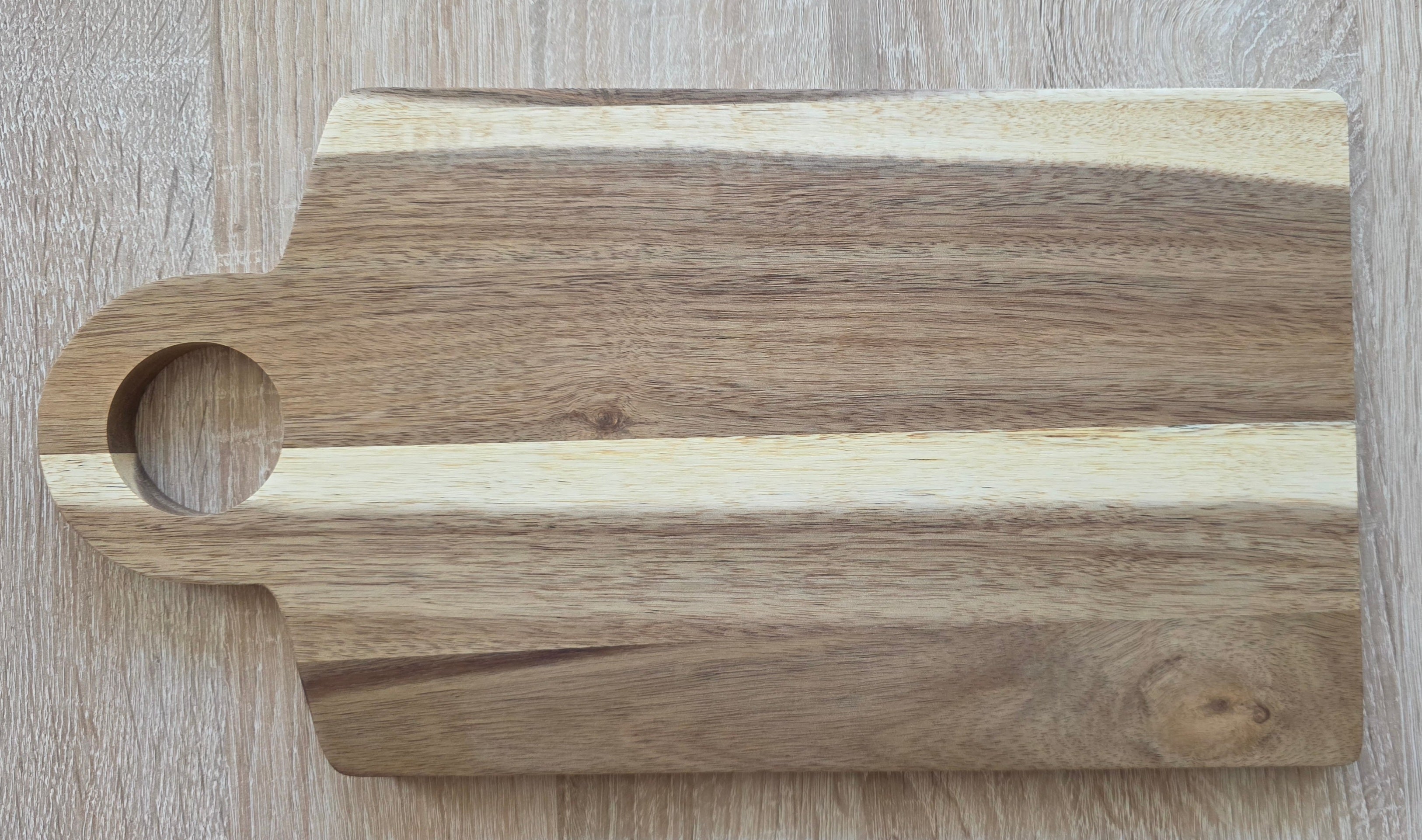 Holzschneidbrett